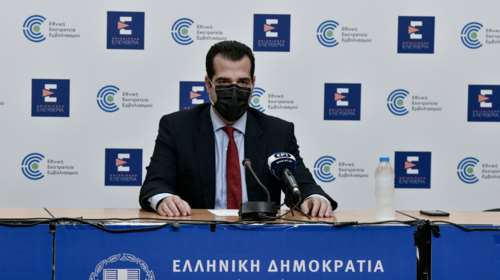 Πλεύρης: Λαϊκίζουν όσοι οραματίζονται μαζικά δωρεάν PCR