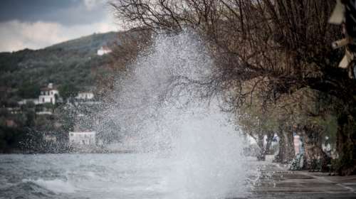 Προειδοποίηση Μαρουσάκη: Η Ελλάδα χωρίζεται στα δύο από σήμερα – Δυνατοί άνεμοι και βροχοπτώσεις