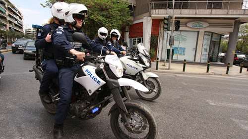 Πάτρα: Άγρια επίθεση σε 15χρονο - Τον μαχαίρωσαν δύο φορές