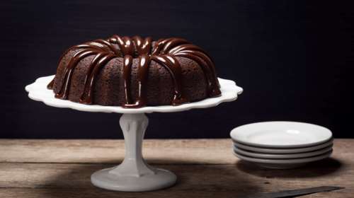Συνταγή: Το απόλυτο bitter σοκολατένιο κέικ από τον Ακη Πετρετζίκη - Σκέτη κόλαση