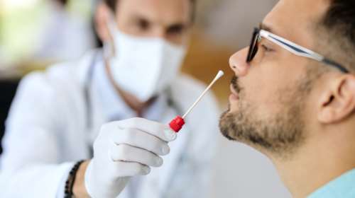 Χρειάζεται να κάνω τεστ αντισωμάτων για τον κορονοϊό; Για ποιους είναι υποχρεωτικό