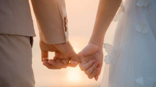 Χανιά: Πολιτικοί γάμοι στους Τάφους Βενιζέλων από φέτος