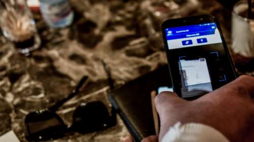 &quot;Μέθοδος των τριών&quot; για τη μετάλλαξη Ομικρον: Αναγκαία η 3η δόση εμβολίου - Στους 3 μήνες λήγει το πιστοποιητικό νόσησης