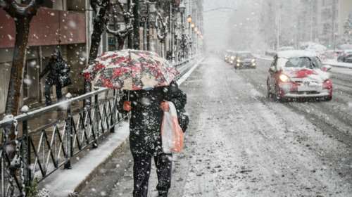 Υποχωρεί από το μεσημέρι η κακοκαιρία &quot;Ελπίς&quot;: Πού θα είναι έντονα πάλι τα φαινόμενα