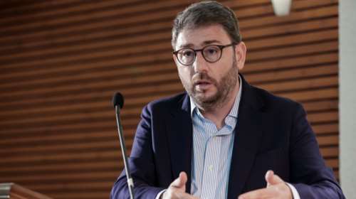 Ο Ανδρουλάκης ρίχνει το γάντι: Πρέπει να γίνουν εκλογές, η κυβέρνηση κατέβασε τα μολύβια