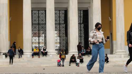 Εντονο παρασκήνιο για την απόφαση χαλάρωσης των μέτρων: Ο Άδωνις, το Μαξίμου και η οργή των λοιμωξιολόγων