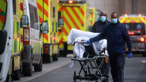 Κορονοϊός: Η Βρετανία ελπίζει να χαλαρώσει το lockdown από τον Μάρτιο