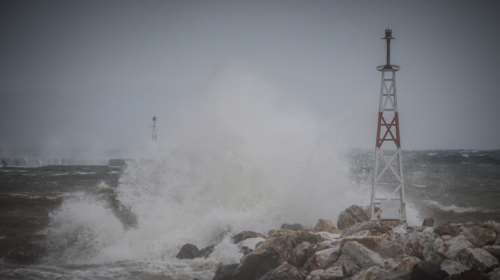 Κακοκαιρία &quot;Μήδεια&quot;: Ανεμοι 10 μποφόρ στο Αιγαίο - Πού υπάρχει απαγορευτικό