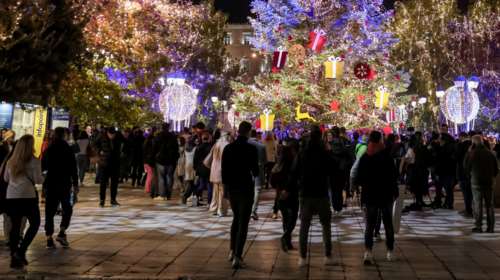 Νέα μέτρα τώρα αποφάσισε η Επιτροπή: Αναστολή εορταστικών εκδηλώσεων και μάσκες παντού