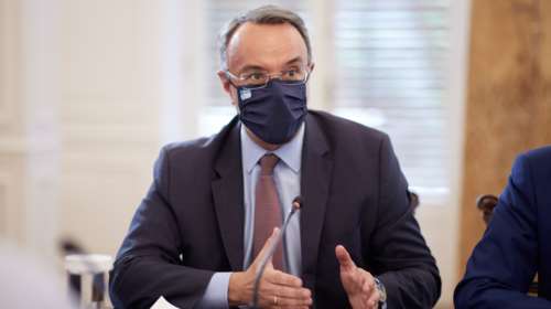 Σταϊκούρας για ΕΝΦΙΑ:  Περαιτέρω μείωση 8% το 2022 - Από τον Μάρτιο θα ξεκινήσουν οι πληρωμές