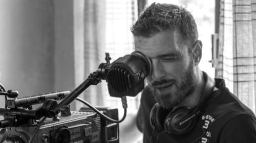 Σωτήρης Τσαφούλιας: Ποιος είναι ο αυτοδίδακτος σκηνοθέτης που συγκλόνισε με τις δηλώσεις του για το #Metoo