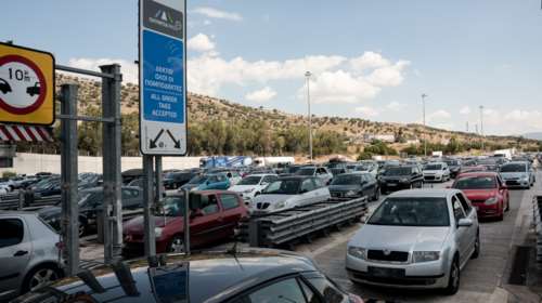 Μαζική έξοδος των Αθηναίων για το Πάσχα - Αδειάζει η πρωτεύουσα - Αύξηση 44% στα διόδια σε σχέση με πέρυσι