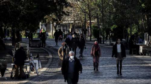 Αισιοδοξία Σαρηγιάννη: Σε δύο εβδομάδες μπορούμε να πέσουμε κάτω από 3.000 κρούσματα - Στα 22.000 σήμερα