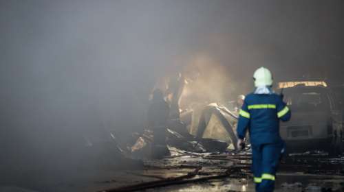 Βοτανικός: Πυρκαγιά στη δομή φιλοξενίας μεταναστών - Ενας τραυματίας