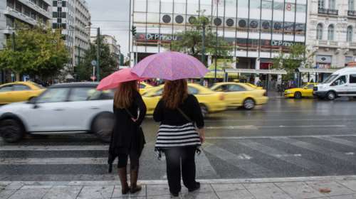 Αλλάζει το σκηνικό του καιρού: Κατακόρυφη πτώση της θερμοκρασίας και βροχές