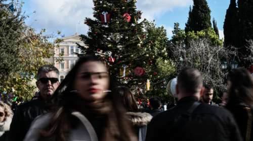 Εορταστικό ωράριο: Πώς θα λειτουργήσουν τα καταστήματα από σήμερα έως και την Πρωτοχρονιά