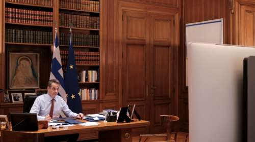 Μητσοτάκης: Η προσμονή του εμβολίου να μην μας οδηγήσει στη χαλάρωση