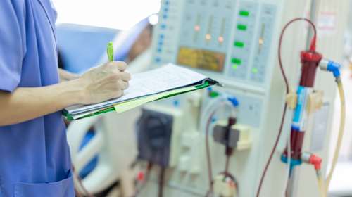 Κορονοϊός - Ερευνα: Ποιο εμβόλιο παρέχει περισσότερη προστασία στους νεφροπαθείς