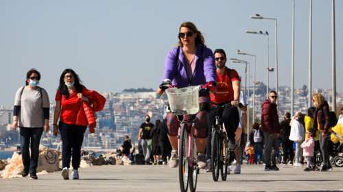 Σαρηγιάννης για μέτρα ελευθερίας: Αυξάνεται κατά 13% η πιθανότητα να νοσήσει κάποιος