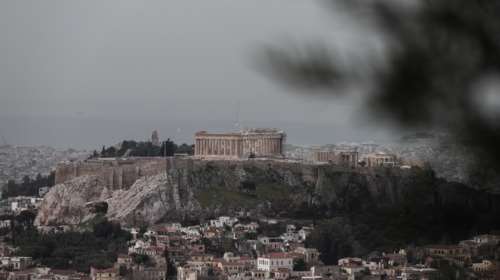Καιρός: Αίθριος με άνοδο της θερμοκρασίας και αφρικανική σκόνη