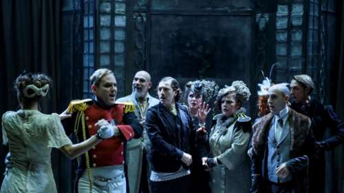 &quot;Συμφορά από το πολύ μυαλό&quot; στο Θέατρο της Οδού Κυκλάδων - Οι πρώτες φωτογραφίες της παράστασης