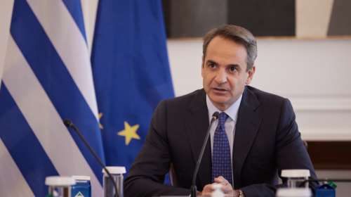 Μητσοτάκης για απώλεια Κάρολου Παπούλια: Η πατρίδα αποχαιρετά έναν μεγάλο Ελληνα