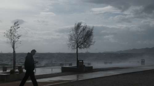 Καιρός: Βροχές και καταιγίδες με θυελλώδεις ανέμους – Πού θα &quot;χτυπήσουν&quot; τα έντονα φαινόμενα