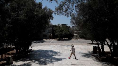 Επιστρέφει το καλοκαίρι: Ανεβαίνει η θερμοκρασία - Πού θα σημειωθούν βροχές