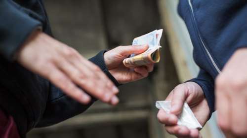 ΟΗΕ για Ναρκωτικά: Στις ηλικίες 15-19 ετών 1 στους 4 θανάτους