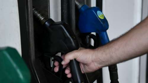 Ιστορικό χαμηλό για την τιμή της βενζίνης: Πόσο θα πληρώνουμε την αμόλυβδη