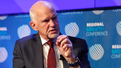 Παπανδρέου: Απαιτούνται νέοι αγώνες για την προάσπιση της Δημοκρατίας μετά την πανδημία