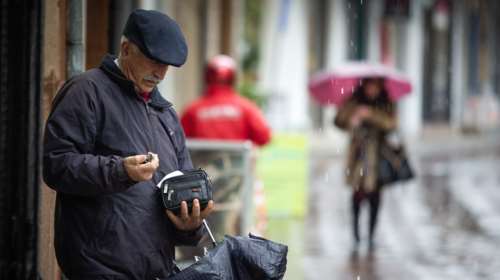 Συντάξεις Απριλίου: Πότε ξεκινούν οι πληρωμές - Οι ημερομηνίες για κάθε Ταμείο