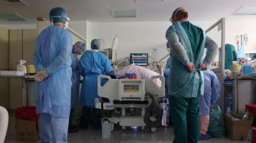 Ερευνα: Η κολχικίνη δεν βοηθά καθόλου τους νοσηλευόμενους ασθενείς με κορονοϊό