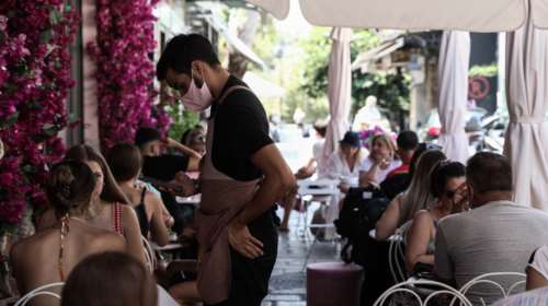 Πιερρακάκης: Στις 15 Ιουλίου η εφαρμογή ελέγχου των εμβολιασμών στην εστίαση - Πώς θα λειτουργήσει