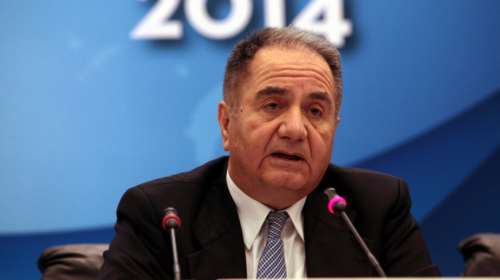 Θεόδωρος Κατσανέβας: Γιατί νόσησε από κορονοϊό ενώ είχε εμβολιαστεί - Ειδικοί εξηγούν