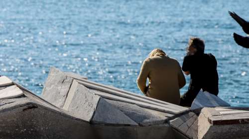 Κορονοϊός: 16.558 νέα κρούσματα και 56 θάνατοι – Στους 341 οι διασωληνωμένοι