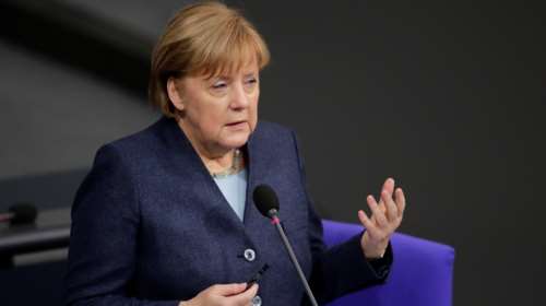 Η Μέρκελ κόντρα στην άρση προστασίας της &quot;πατέντας&quot; των εμβολίων