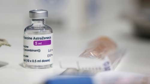 AstraZeneca: Ασφαλές το εμβόλιο, διαβεβαιώνει το Πανεπιστήμιο της Οξφόρδης