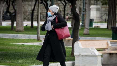 Καιρός: Παγωνιά με σποραδικές καταιγίδες - Πού θα σημειωθούν χιονοπτώσεις