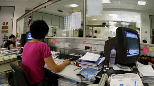 &quot;Μποτιλιάρισμα&quot; στο Taxis λόγω ΕΝΦΙΑ - Γιατί πέφτει η πλατφόρμα