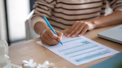 Το Μάρτιο ξεκινά η υποβολή των φορολογικών δηλώσεων - Σε 8 δόσεις η πληρωμή του φόρου