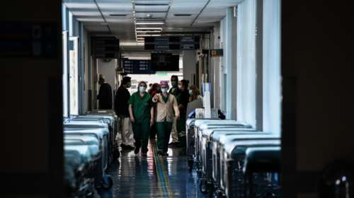 Ανησυχία στο ΠΑΓΝΗ: Πάνω από 40 κρούσματα κορονοϊού σε γιατρούς, νοσηλευτές, ασθενείς και συνοδούς