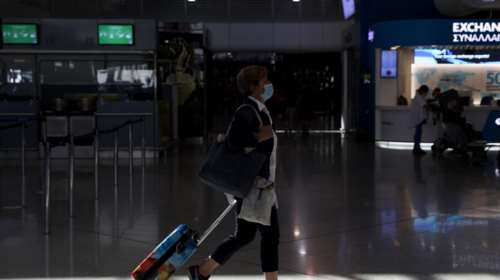 Κορονοϊός: Παρατείνεται έως 12 Οκτωβρίου η αεροπορική οδηγία για Ρωσία - Μόνο με αρνητικό τεστ η είσοδος