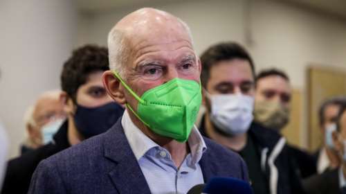 Συγχαρητήριο τηλεφώνημα Παπανδρέου σε Ανδρουλάκη - &quot;Να προχωρήσει η παράταξη ενωμένη&quot;