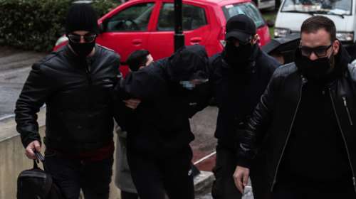 Ξυλοδαρμός σταθμάρχη στο Μετρό: Στον εισαγγελέα οι δύο ανήλικοι - &quot;Θολώσαμε, αλλά μετά φοβηθήκαμε&quot;  [βίντεο]