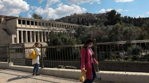 Τα 4.340 κρούσματα τρόμαξαν Μαξίμου και ειδικούς: Ανοίγει το λιανεμπόριο τη Δευτέρα με click away και βλέπουμε...