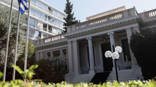 Επίδομα ειδικού σκοπού ως αντίδοτο στις αντιδράσεις των εμπόρων - Στις 9:00 οι ανακοινώσεις - Σύσκεψη στο Μαξίμου