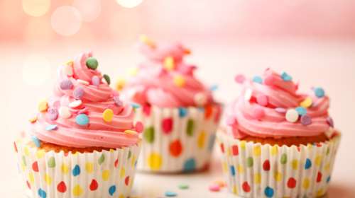 Εορτολόγιο: Ποιοι γιορτάζουν σήμερα, Τετάρτη 18 Αυγούστου