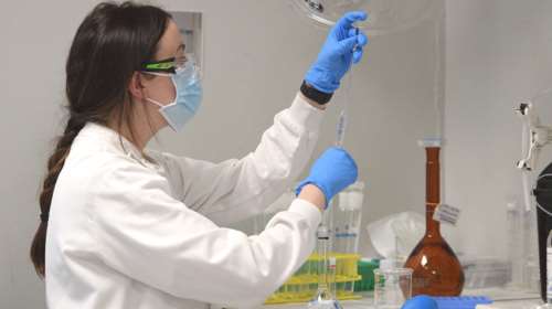 Κορονοϊός: 38 τα υποψήφια εμβόλια που εξετάζει η ΕΕ