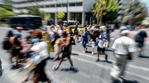 Κορονοϊός: Οι ειδικοί εξηγούν γιατί η μετάλλαξη Δέλτα αποτελεί τόσο σημαντικό εμπόδιο στην αντιμετώπιση της πανδημίας